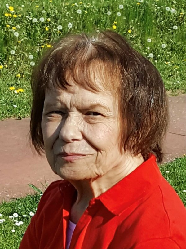 Aline Taverniers