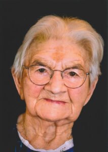 Lucienne Staes