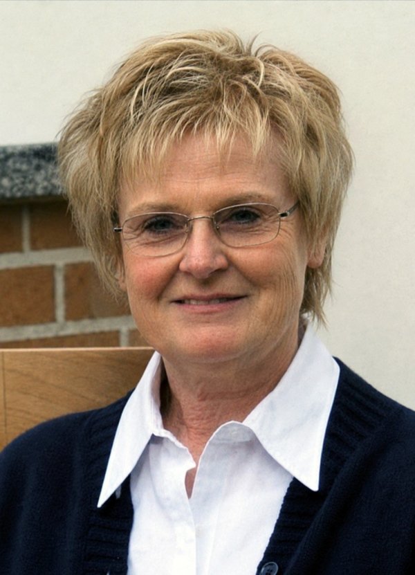 Marie-Claire Deckers