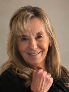 Christiane Kennes